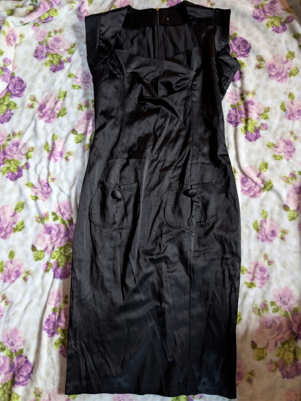 Classic Black Cap-Sleeve Sheath Dress - Picture 1 of 2